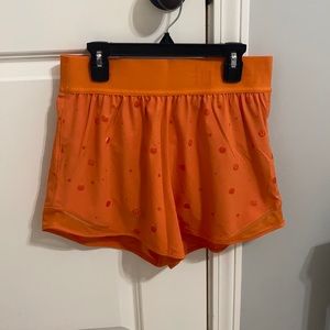 Hotty hot short 4” Logo orange